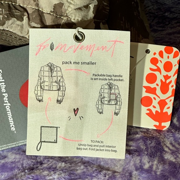 Free People Movement Pippa Printed Packable Puffer Jacket Toasted Almond S NWT - Picture 5 of 11